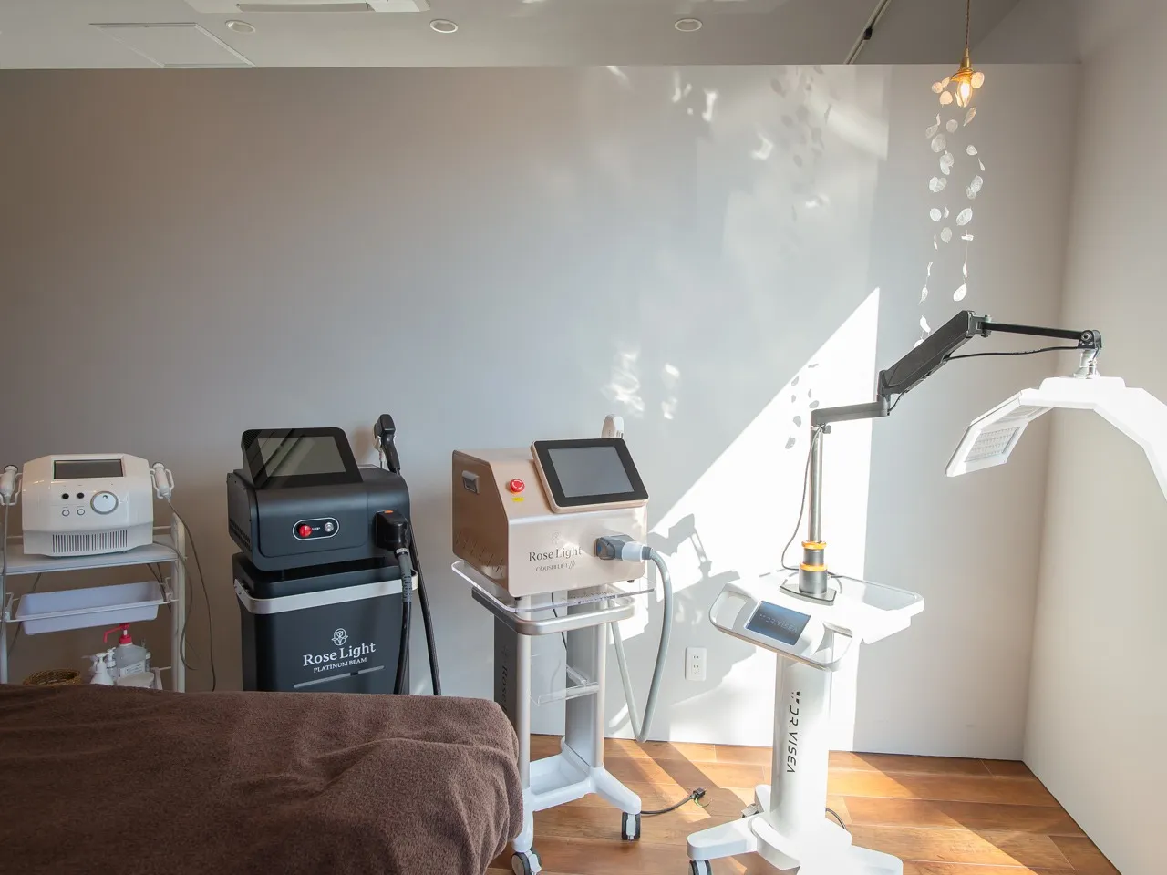 エステで三重県津市のシミ悩みを解消する透明肌ケア徹底ガイド