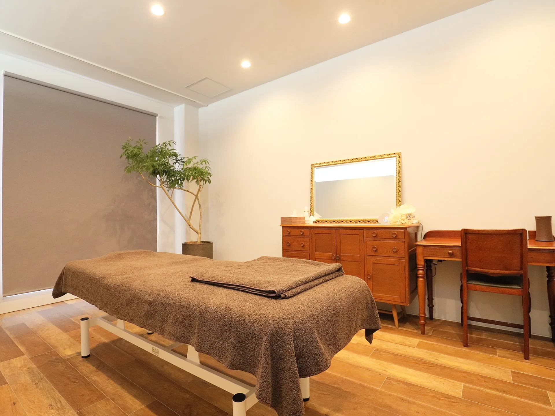 津市完全個室エステで極上の癒やし